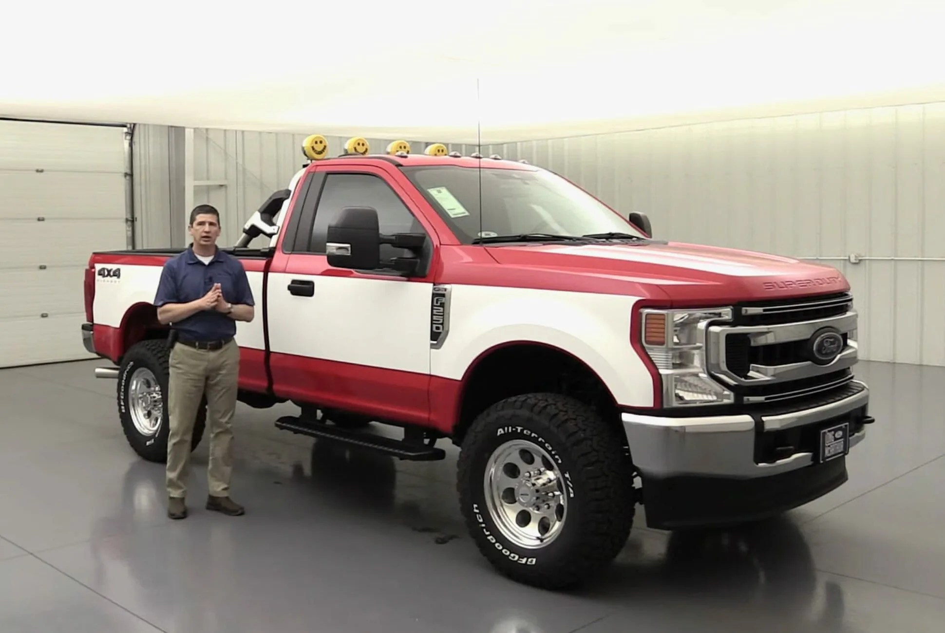 2020-Ford-F-250-Highboy-gear-patrol-lead-full