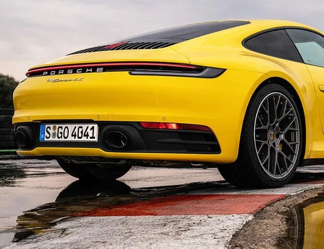 992-Porsche-911-Review-gear-patrol-lead-feature