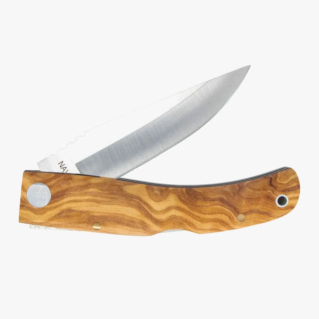 Castillo-Knives-Navaja-GG-gear-patrol