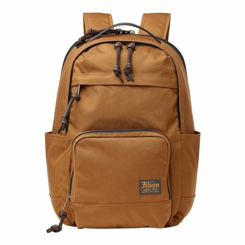 Deals-Not-To-Miss-6-11-gear-patrol-Filson