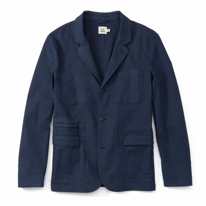 Deals-Not-To-Miss-6-11-gear-patrol-Flint-Tinder