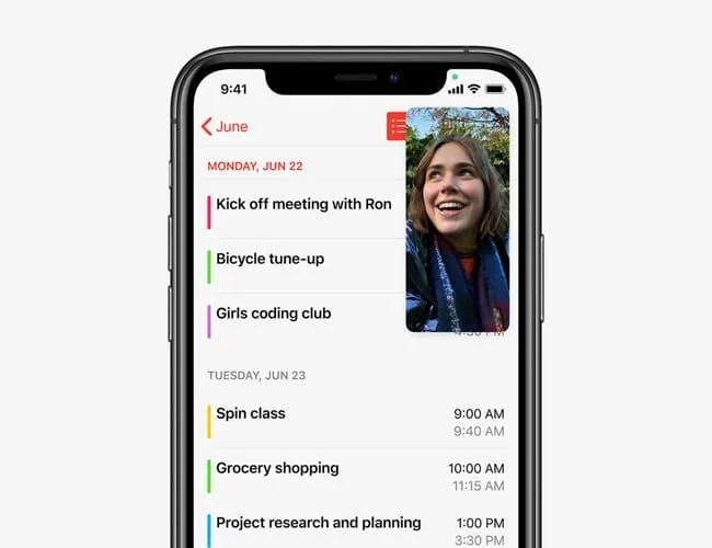 Facetime-Multitask-Gear-Patrol-Lead-Featured