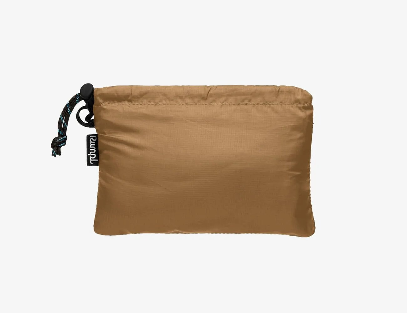Outdoor-Deals-6-12-gear-patrol-Rumpl
