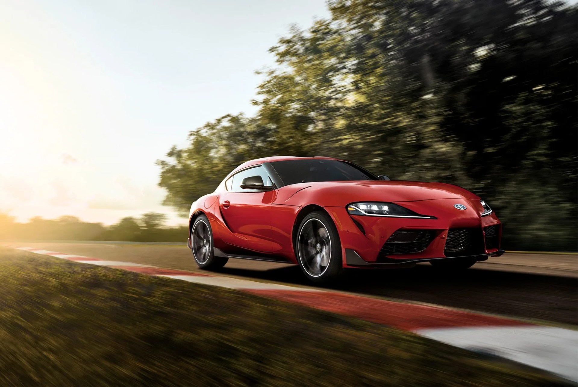Supra-Gear-Patrol-slide-1