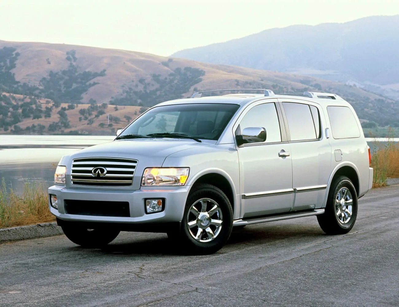 The-Ugliest-Crossovers-and-SUVs-Ever-Made-gear-patrol-Infiniti-QX56