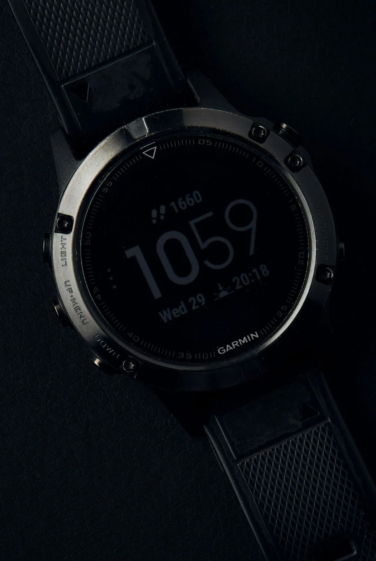 staff-watches-gear-patrol-2019-garmin