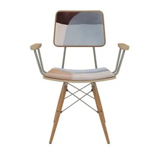 arm chair with wooden legs