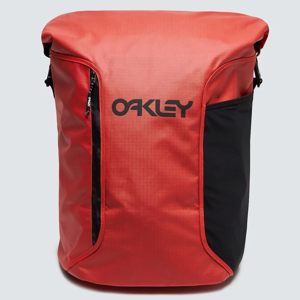 oakley wet dry surf bag