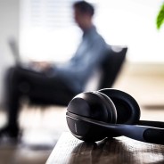 noise cancelling headphones