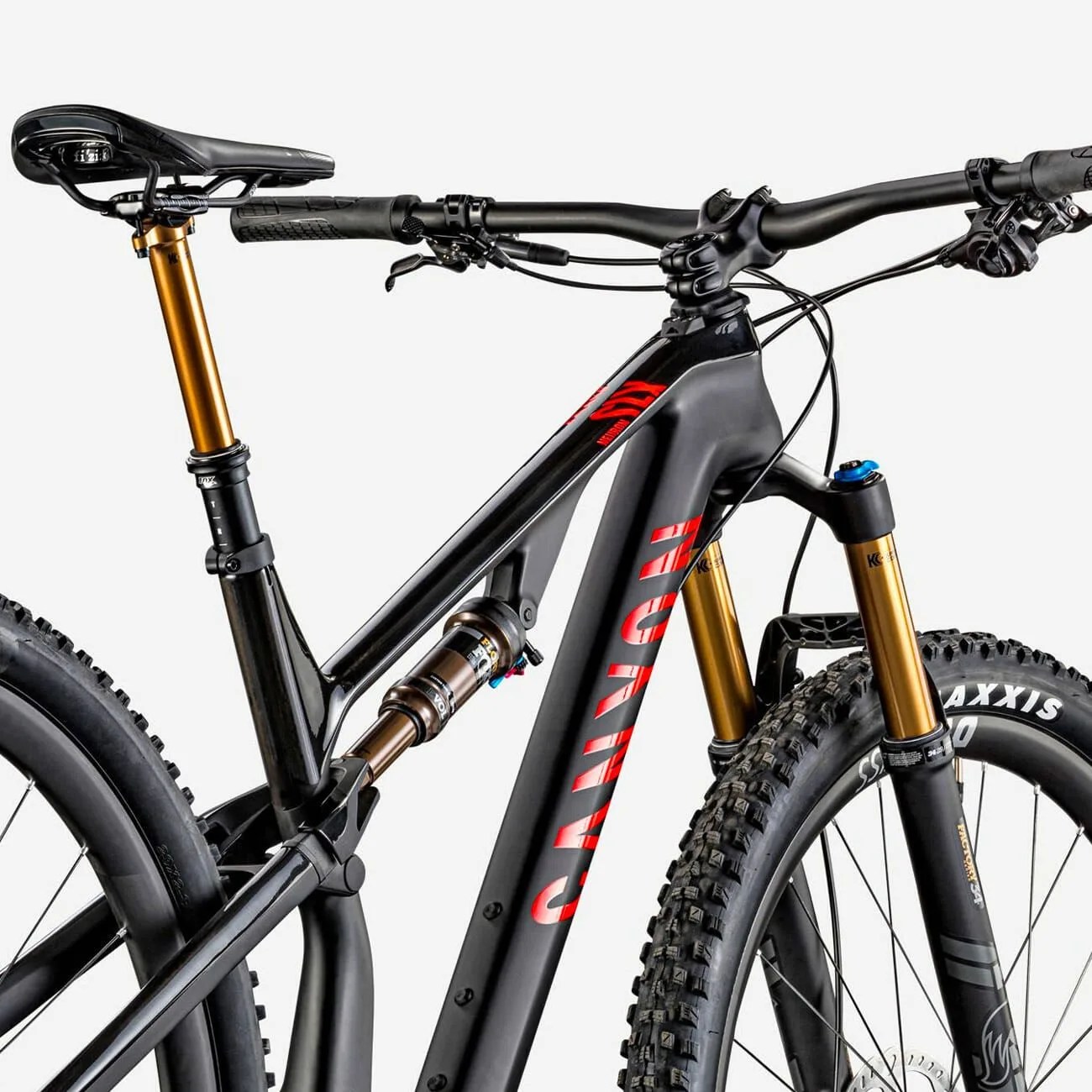Canyon-Neuron-SLX-gear-patrol-ambiance-2