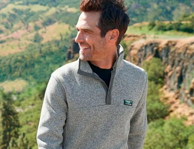 LL-Bean-Fleece-Pullover-Gear-Patrol-Feature