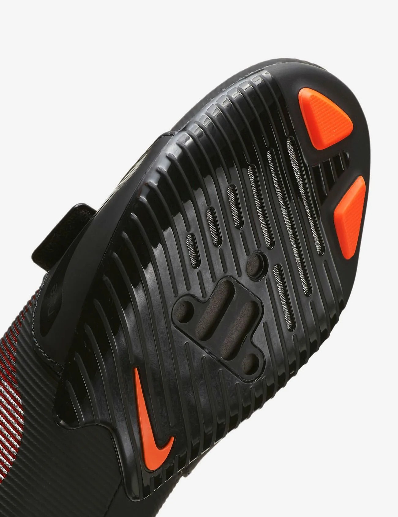 Nike-Super-Rep-Gear-Patrol-Amb