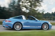 Porsche-Blues-Gear-Patrol-Lead-V3