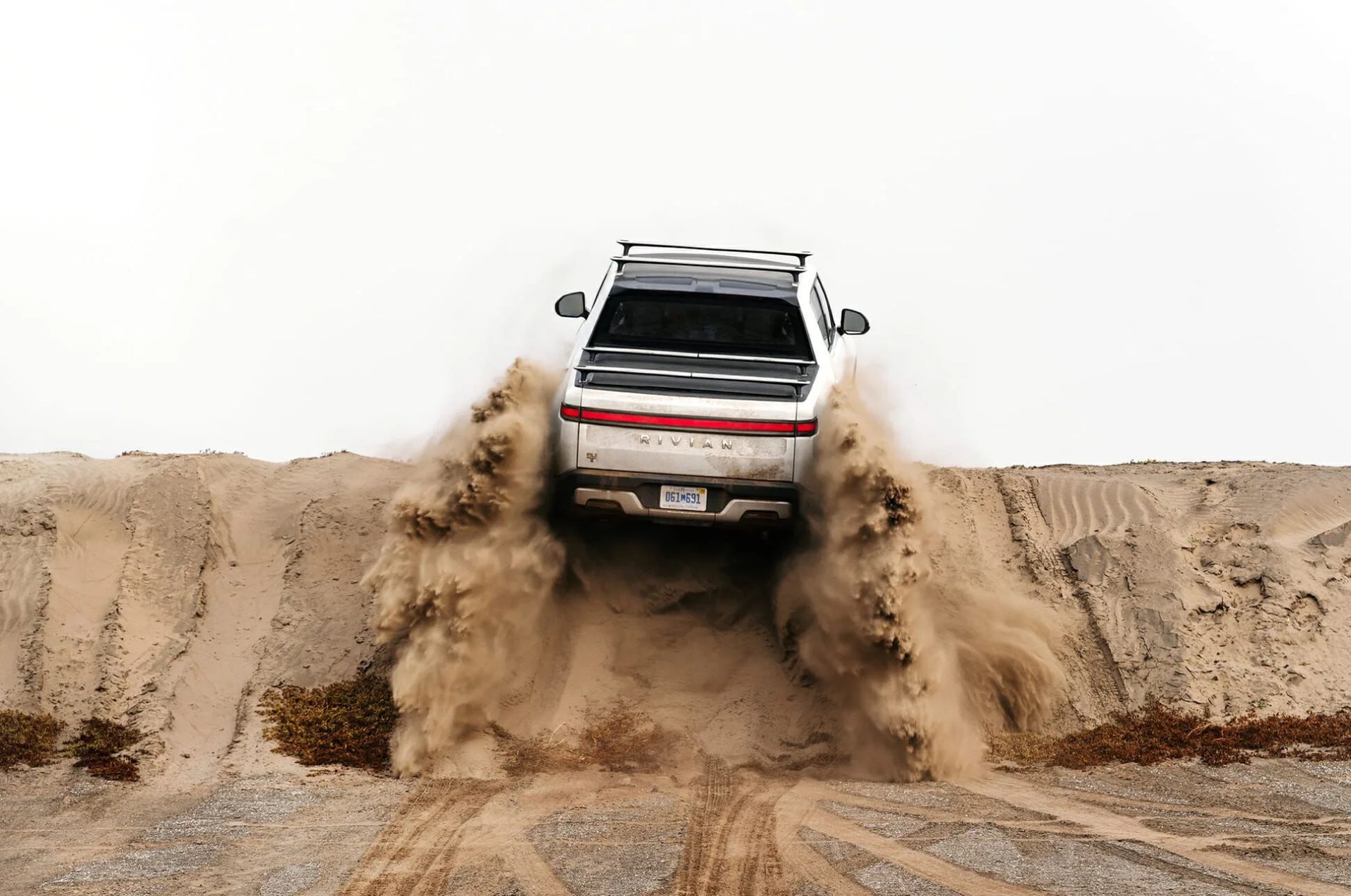 rivian rear gear patrol full lead