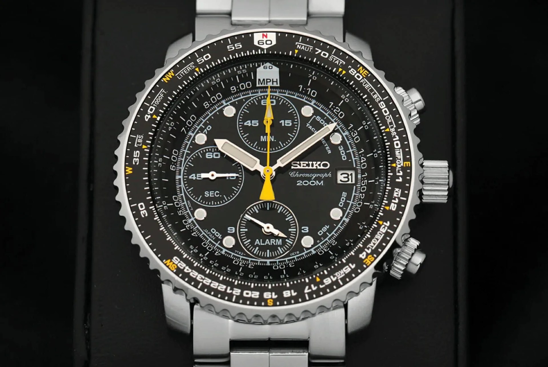 Seiko-SNA-Flight-Alarm-Chronograph-gear-patrol-full-lead