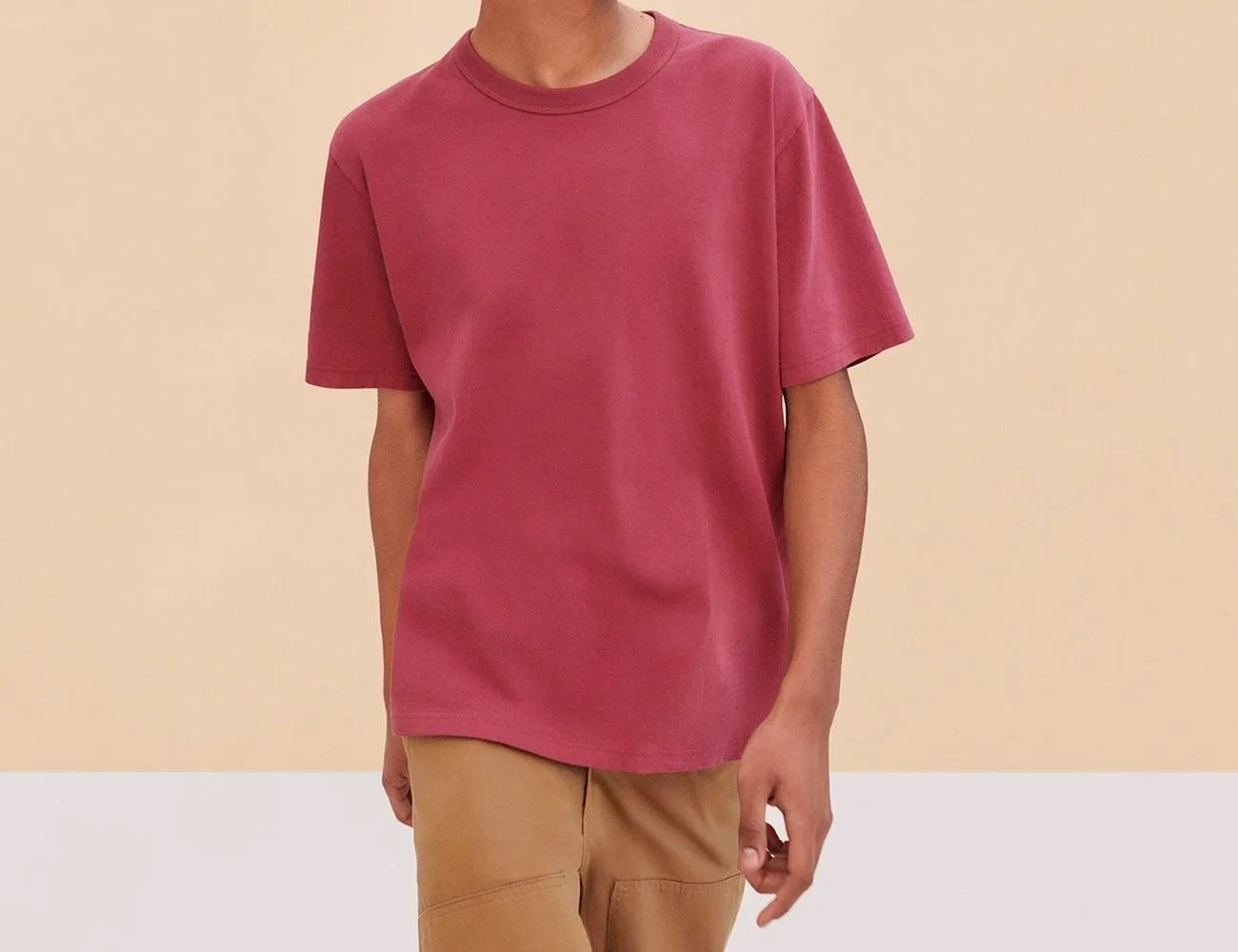 Uniqlo-vs-Hanes-Cheap-T-gear-patrol-Uniqlo-3
