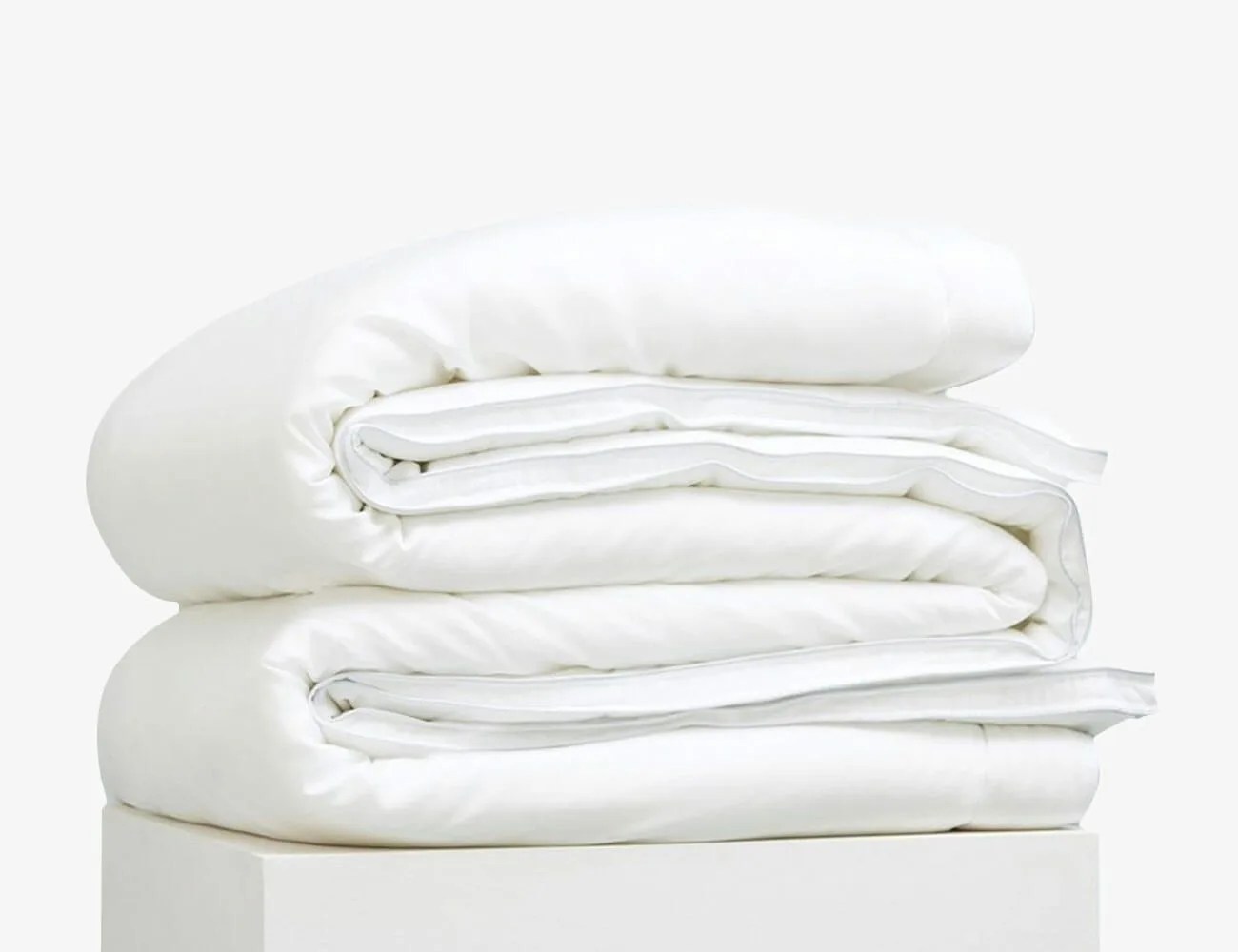 Why-You-Should-Look-for-37.5-On-Every-Single-Tag-gearpatrol-Buffy-Comforter