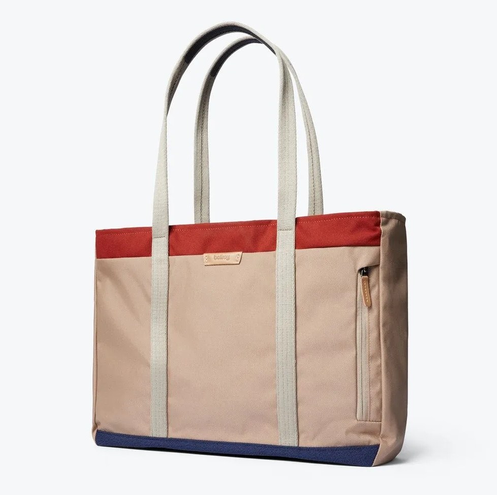 tan tote bag