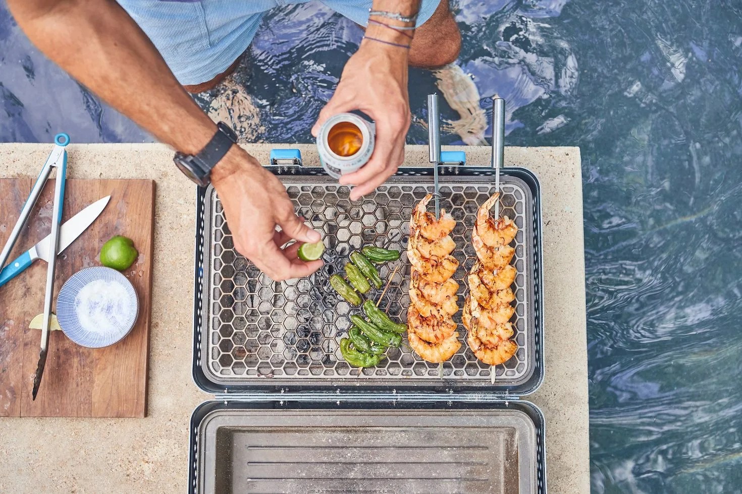 nomad portable grill and smoker