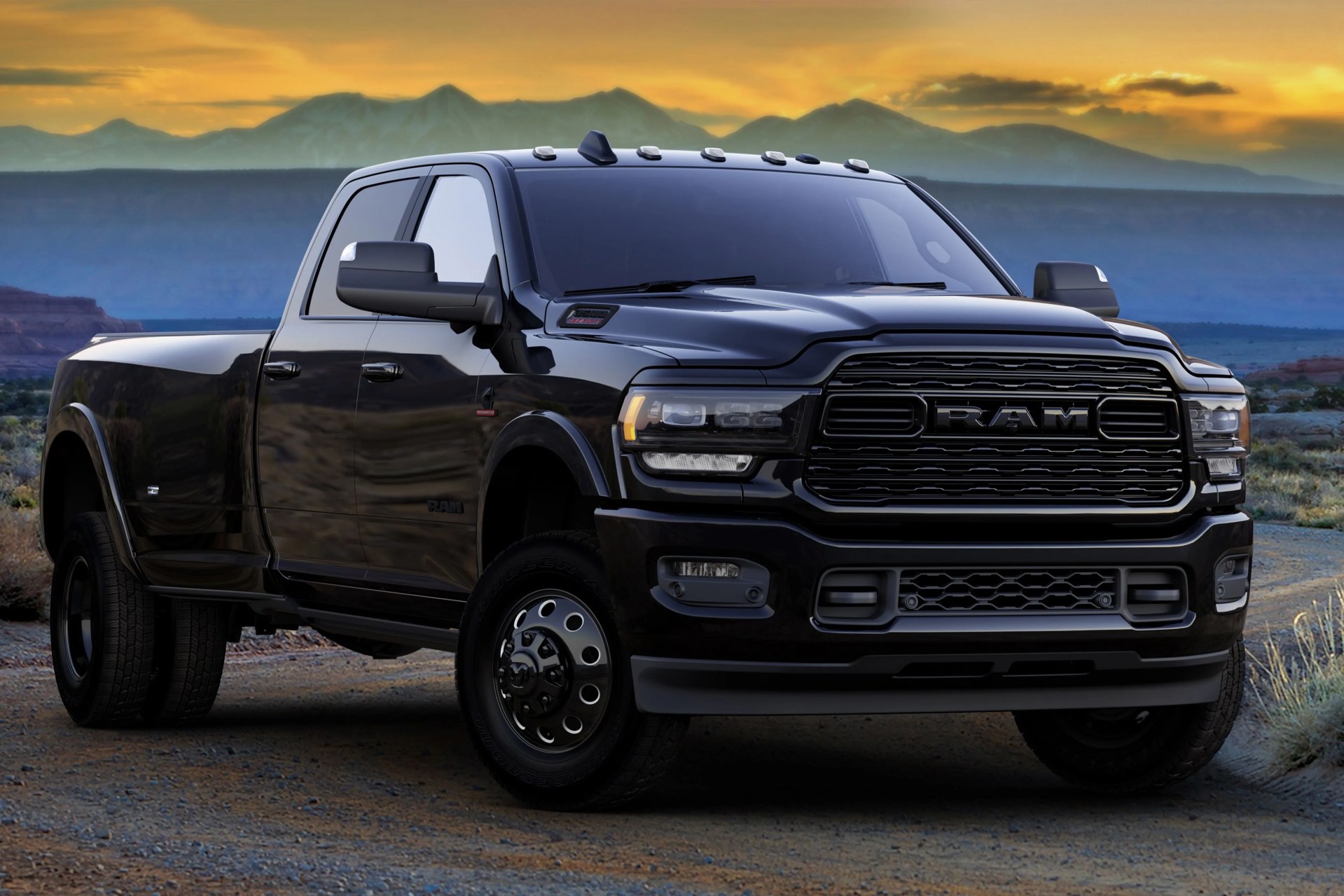 ram heavy duty limited black