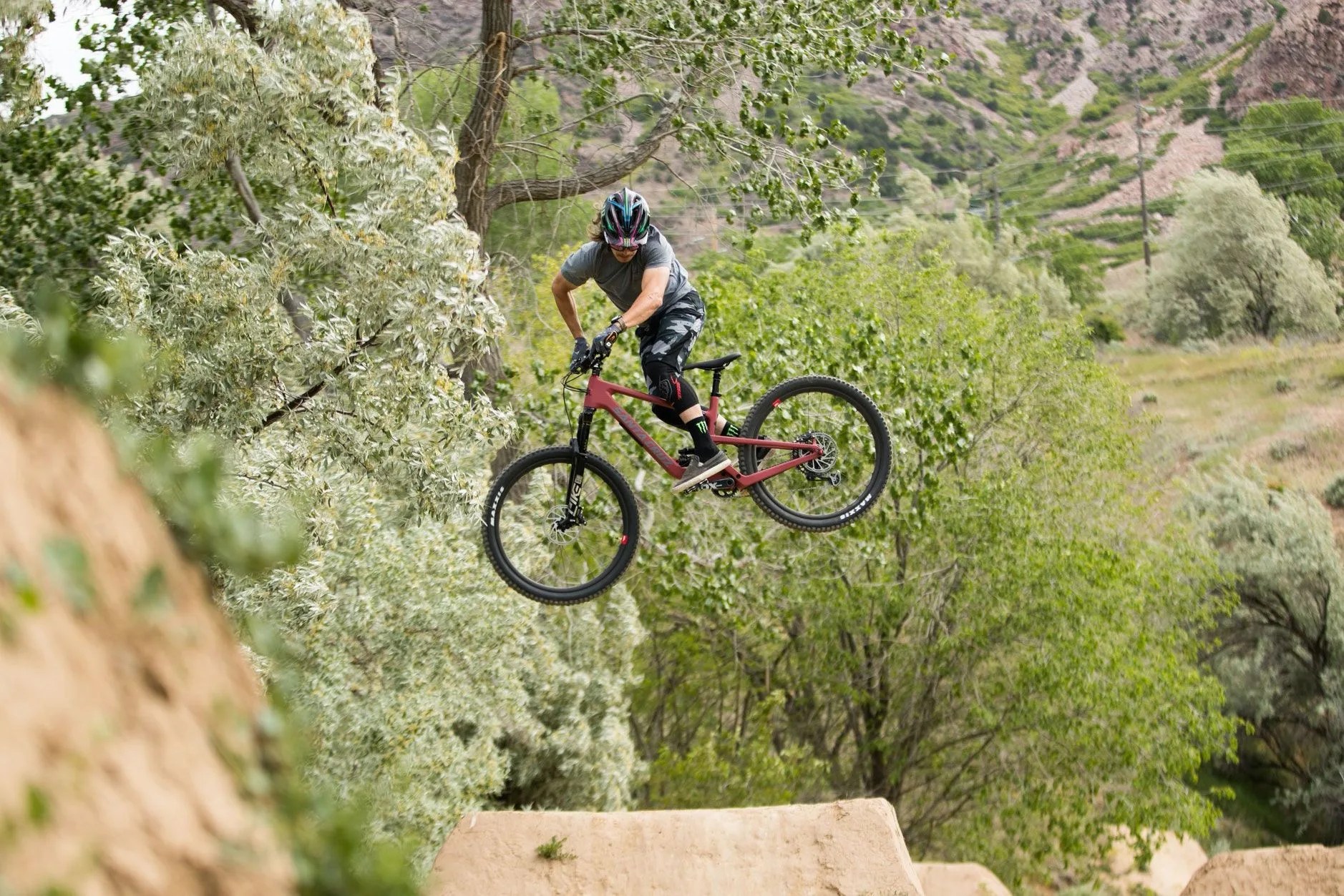 santa cruz mountain bike