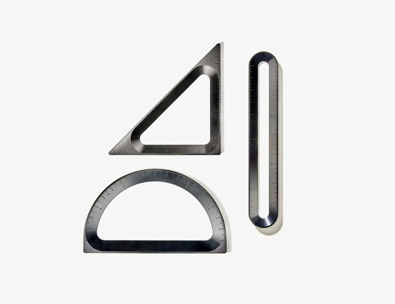 11-Pieces-of-Gear-to-Organize-Desk-gear-patrol-Grovemade-Measure-Collection