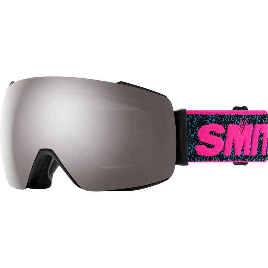 ski goggles with a reflective lens
