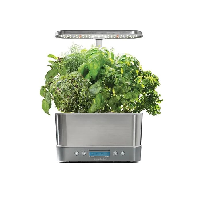Electronic gardening system