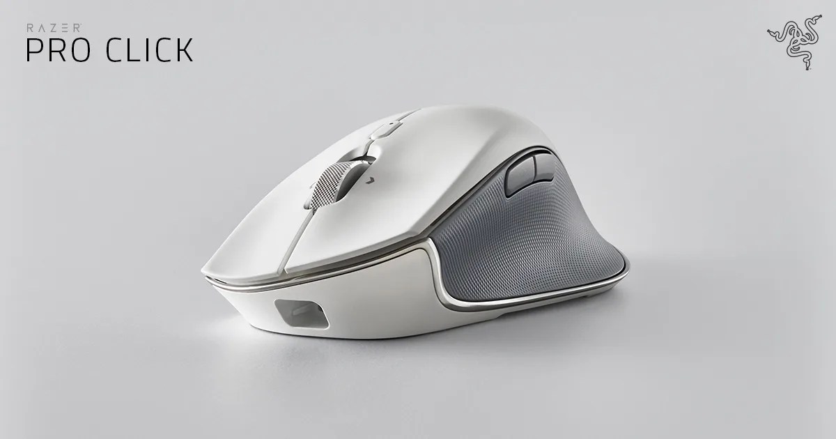 white computer mouse