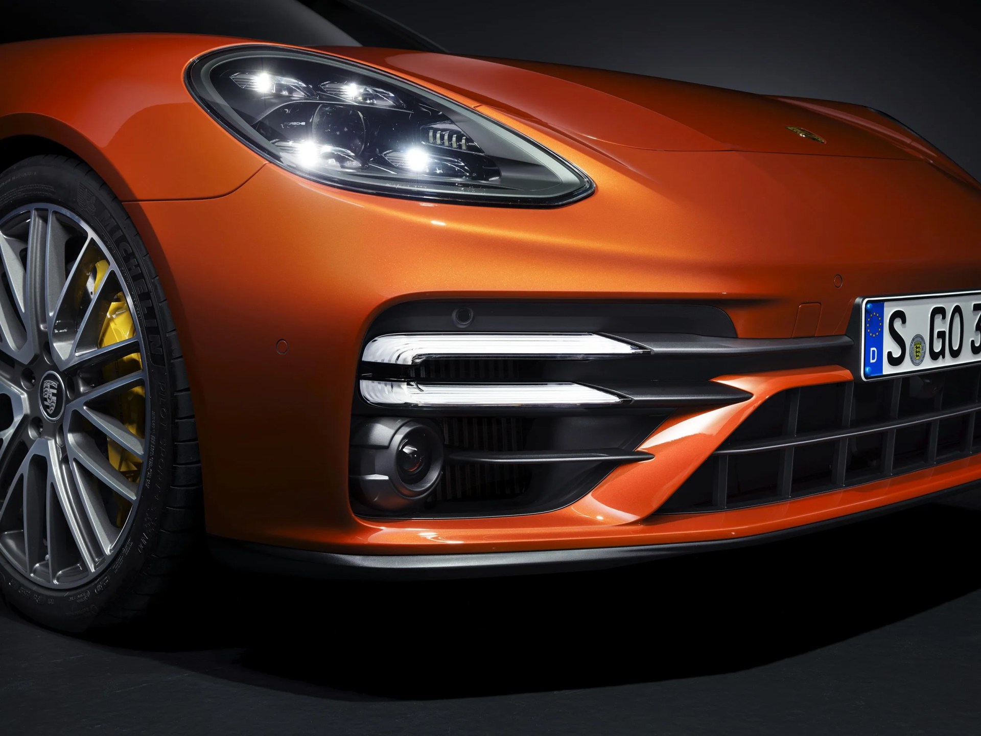 porsche panamera turbo s sport turismo 2021