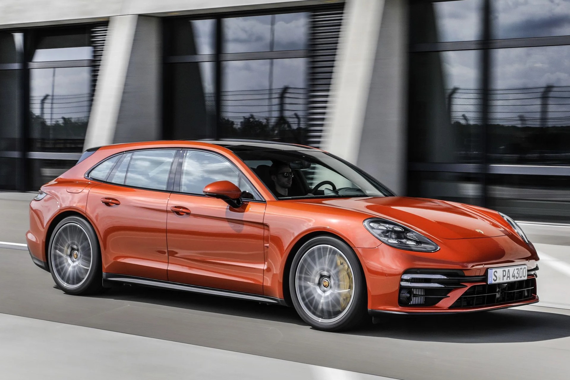 porsche panamera turbo s sport turismo 2021