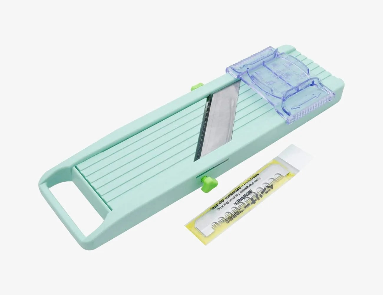 Benriner-Mandoline-Slicer-gear-patrol