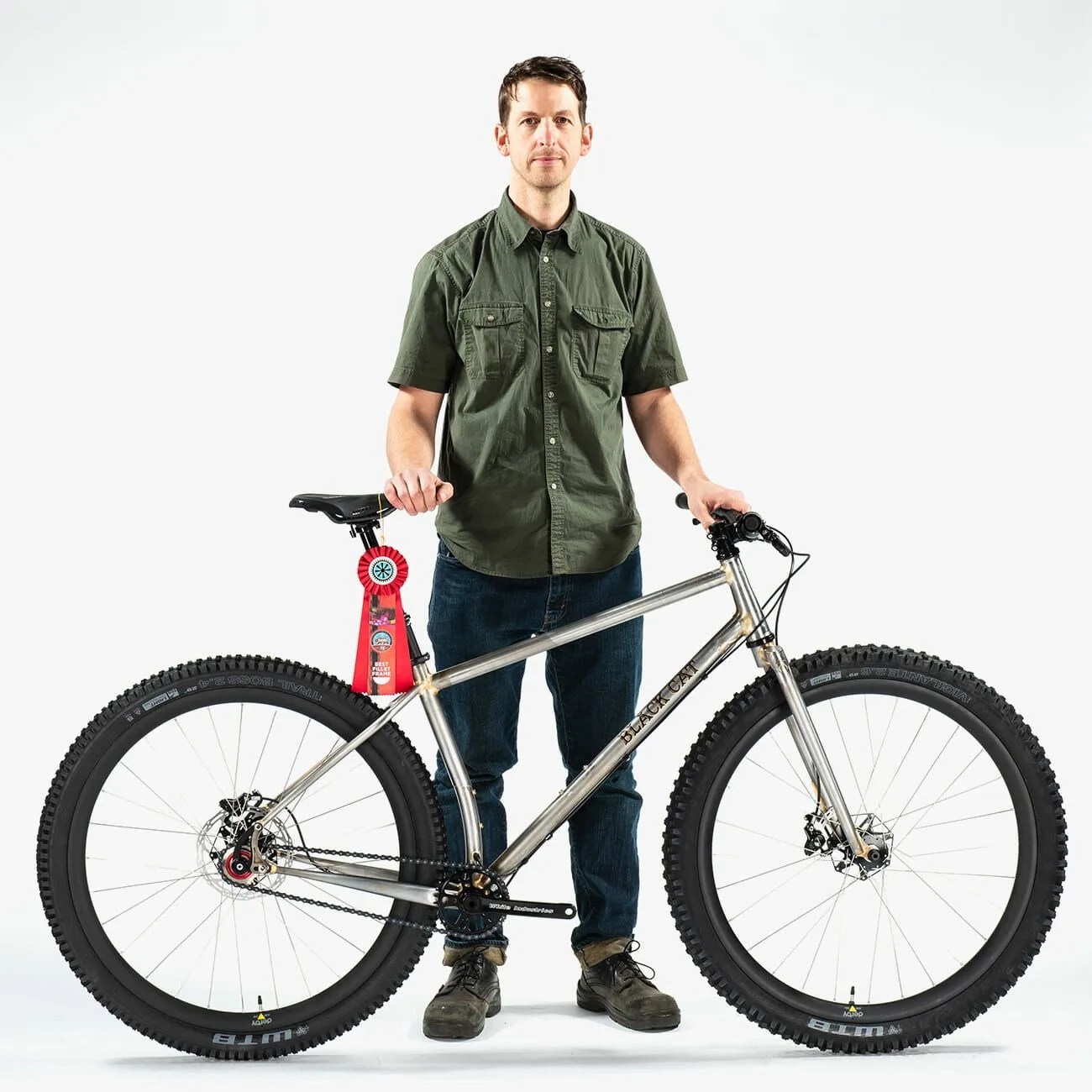 NAHBS-2019-Winners-gear-patrol-Black-Cat