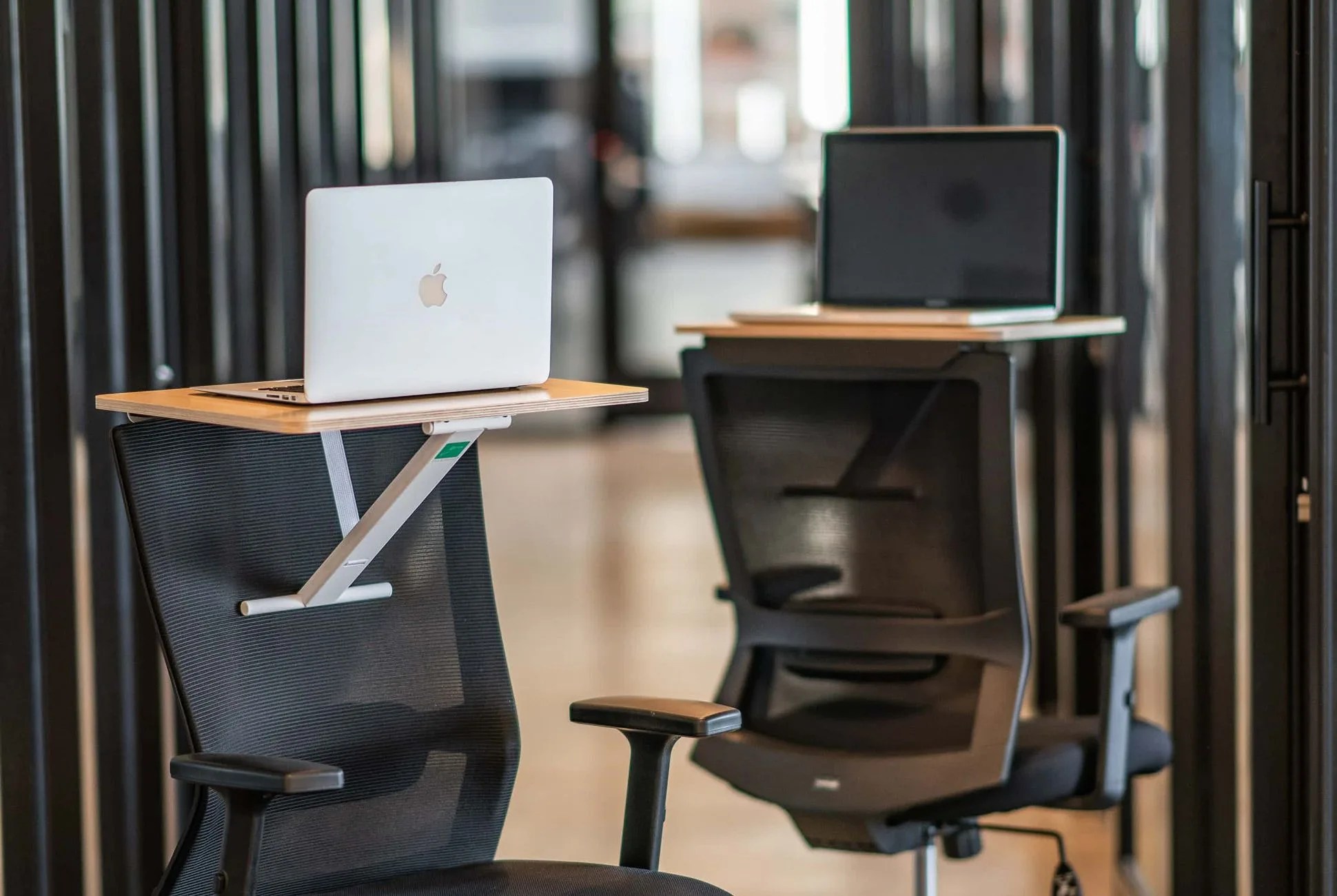 Portable-Standing-Desk-Gear-Patrol-Lead-Full