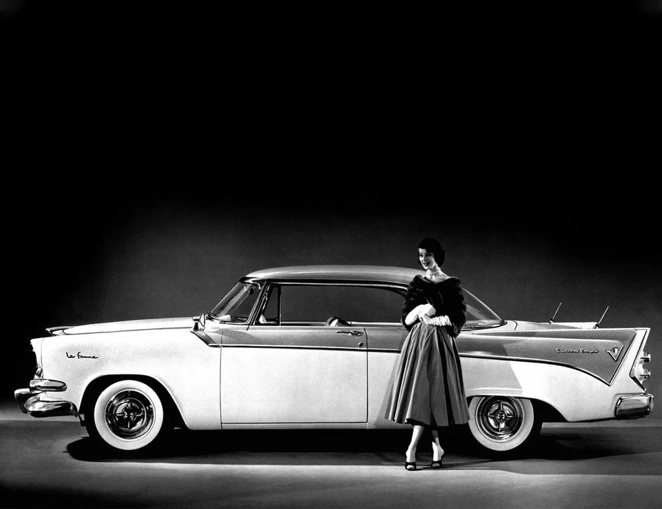 Weird-FCA-Cars-gear-patrol-La-Femme