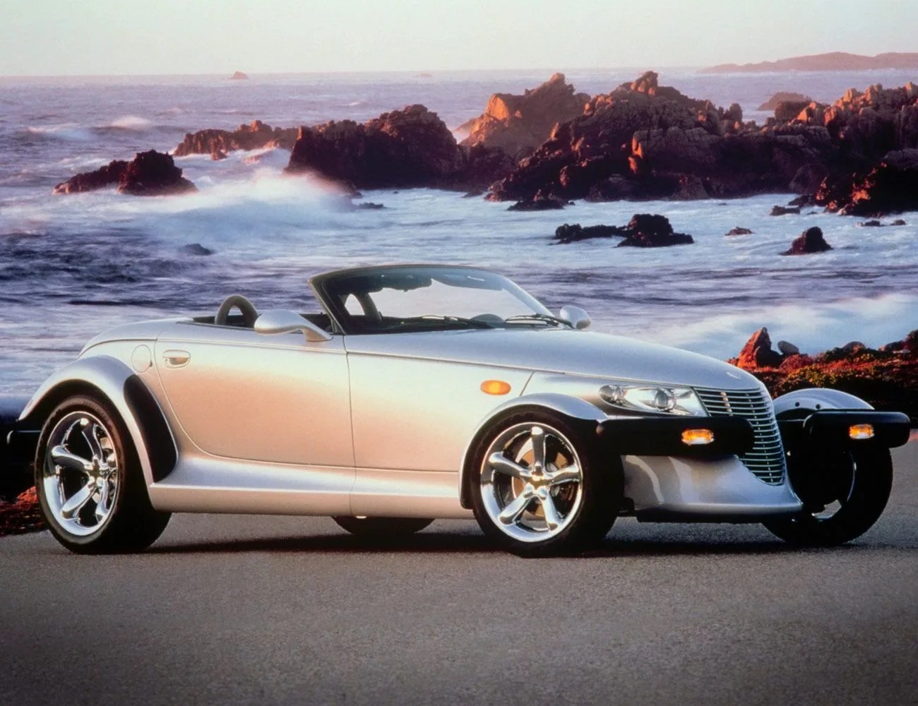 Weird-FCA-Cars-gear-patrol-Prowler