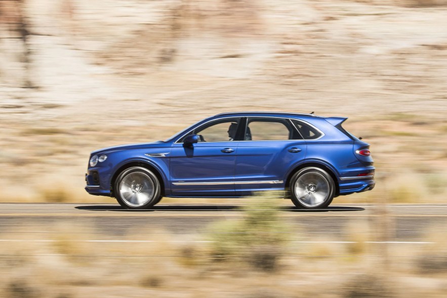 bentley bentayga speed side