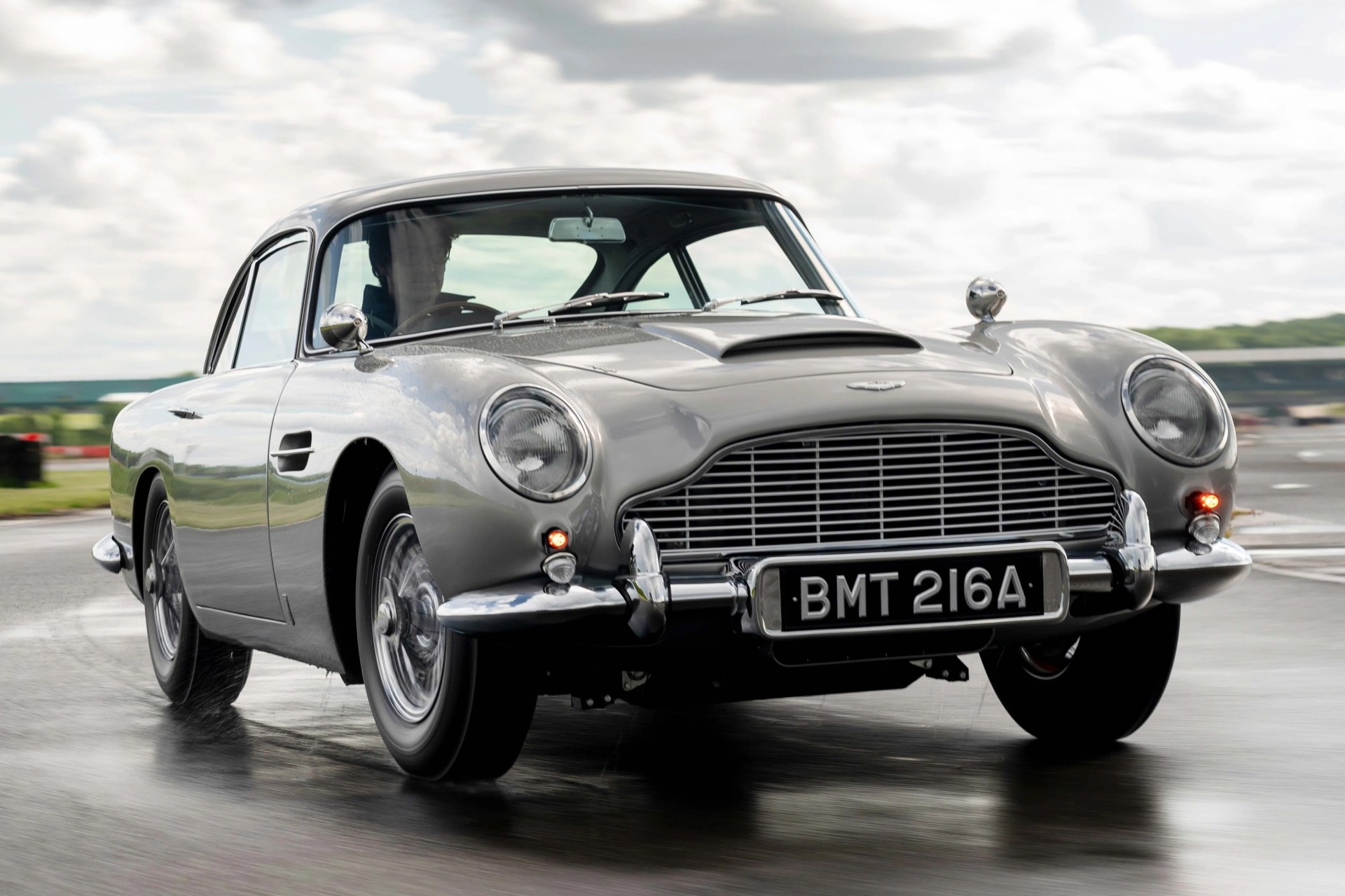 bowmore aston martin