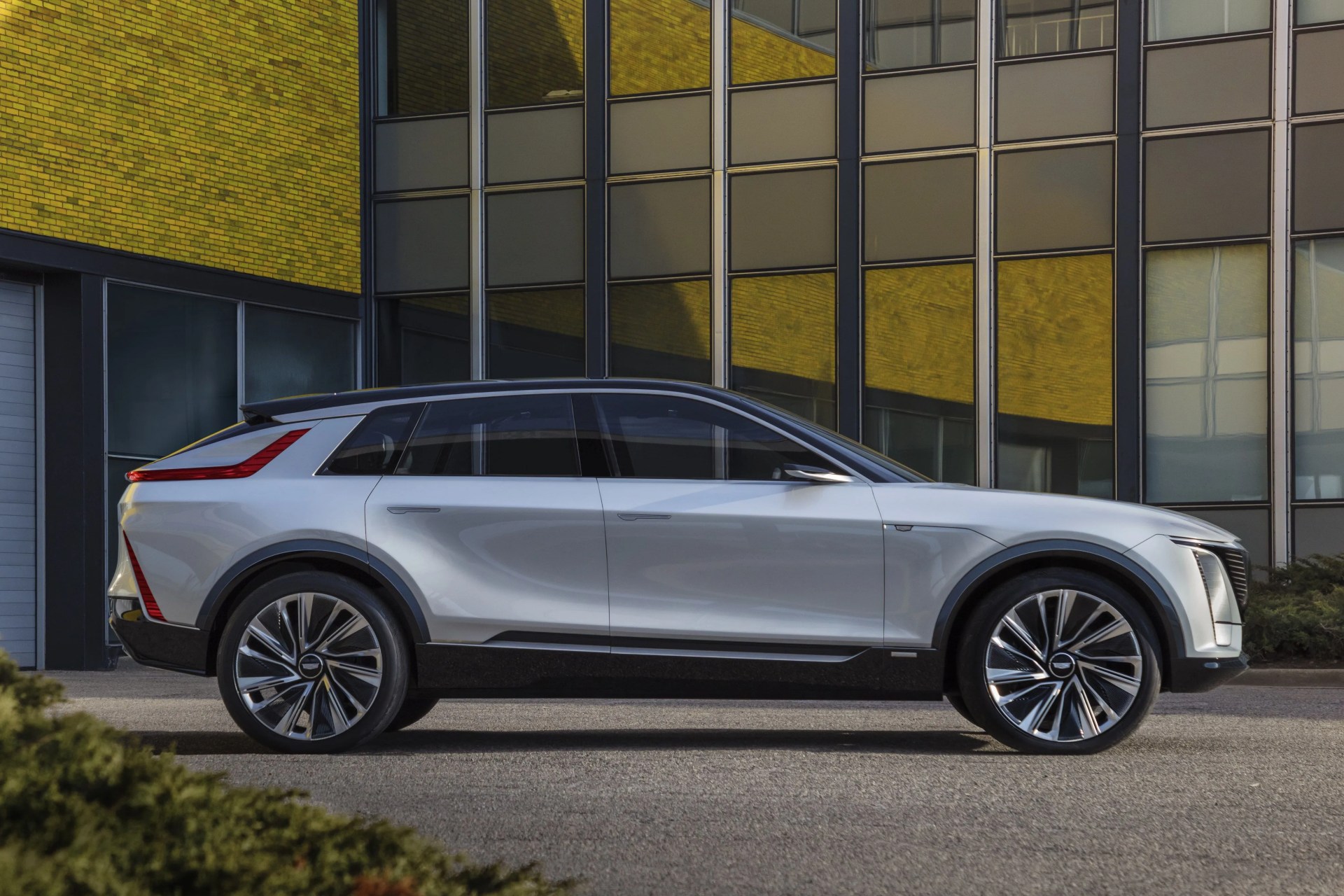 cadillac lyriq pairs next generation battery technology with a bold design statement which introduces a new face, proportion and presence for the brand’s new generation of evsimages display show car, not for sale some features shown may not be available on actual production model