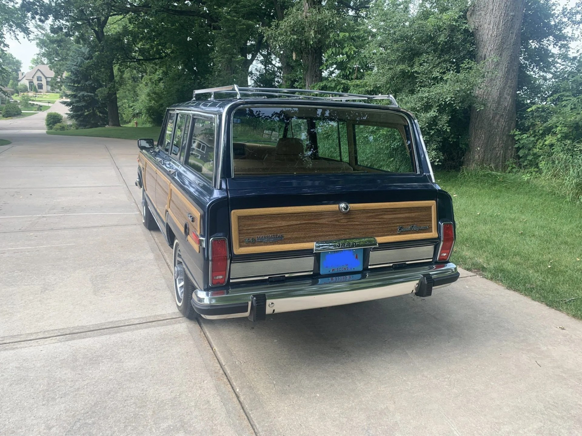 jeep grand wagoneer