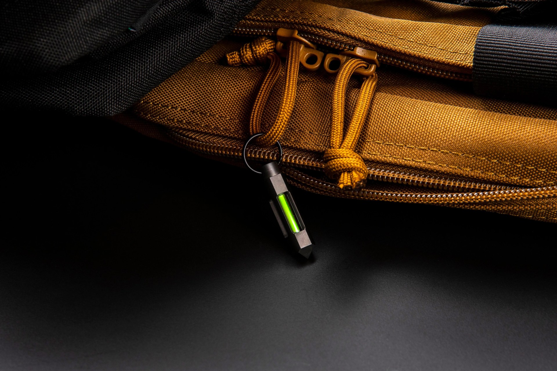 glow rhino keychain