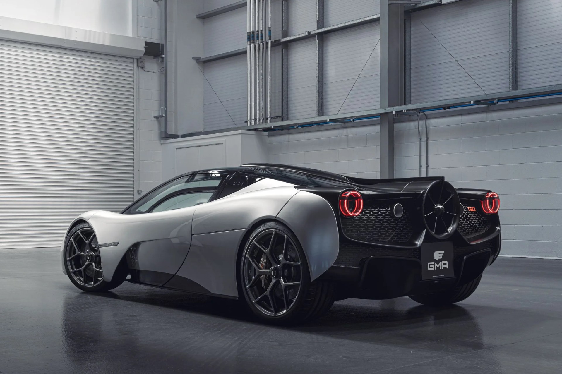 gordon murray t50 rear view