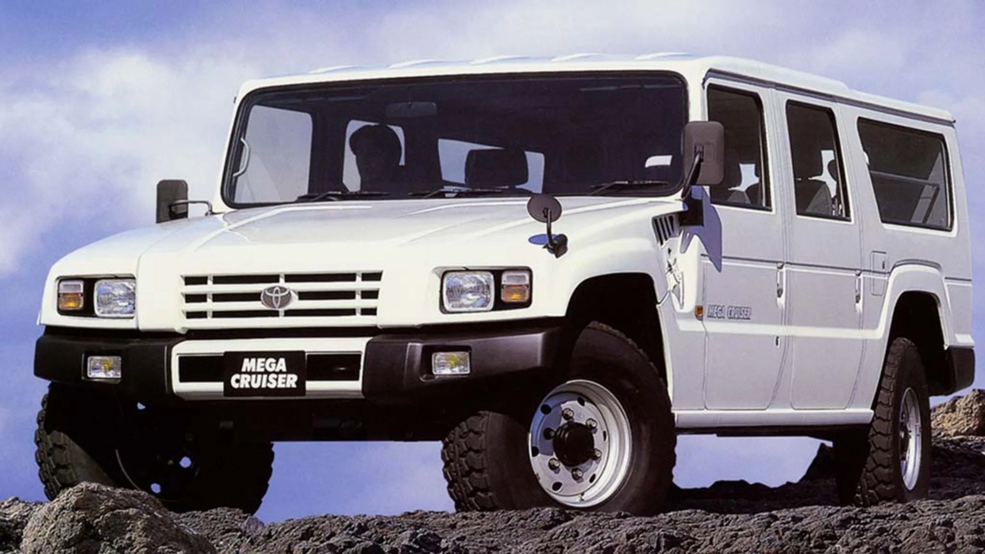 toyota mega cruiser