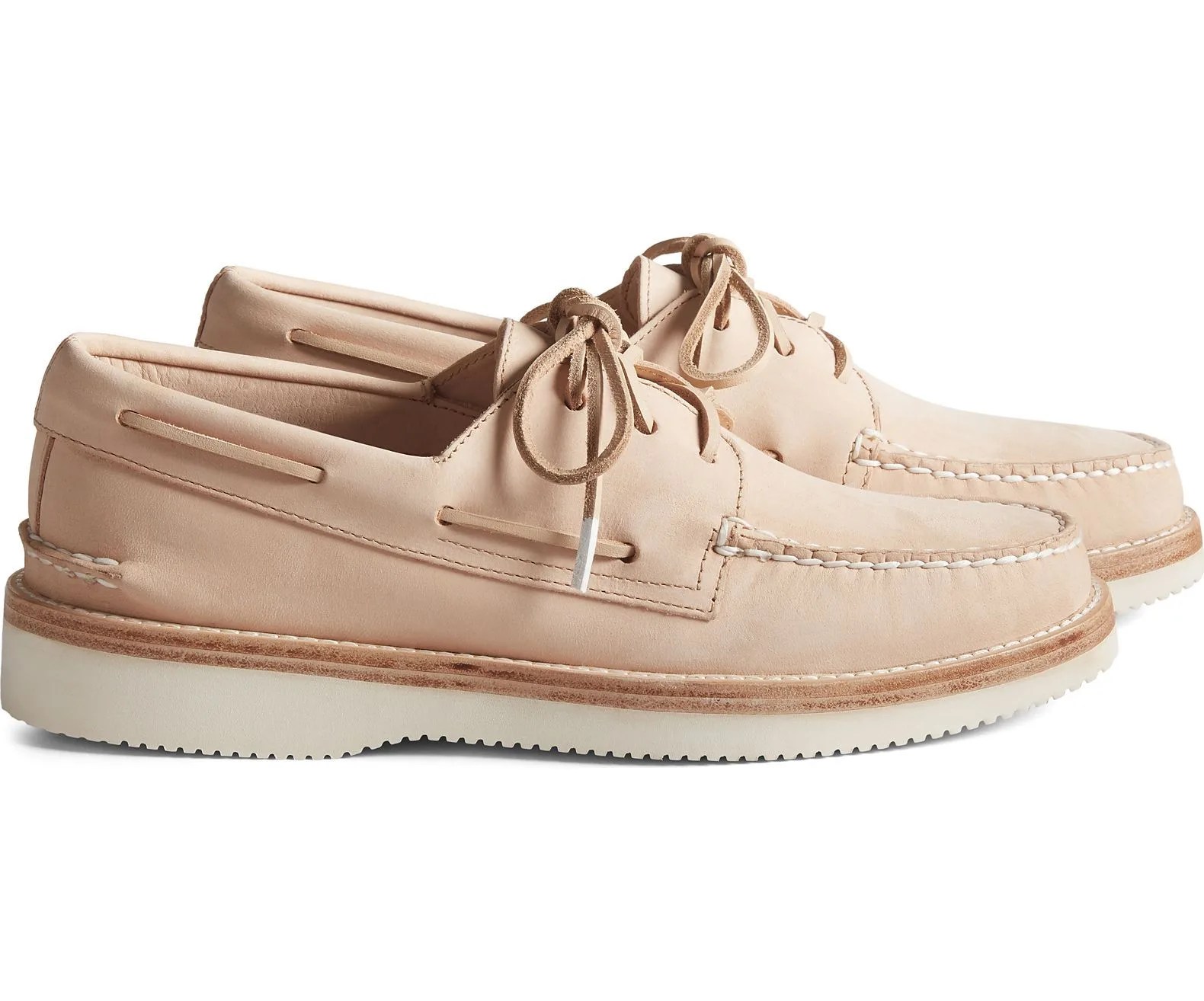 tan boat shoes