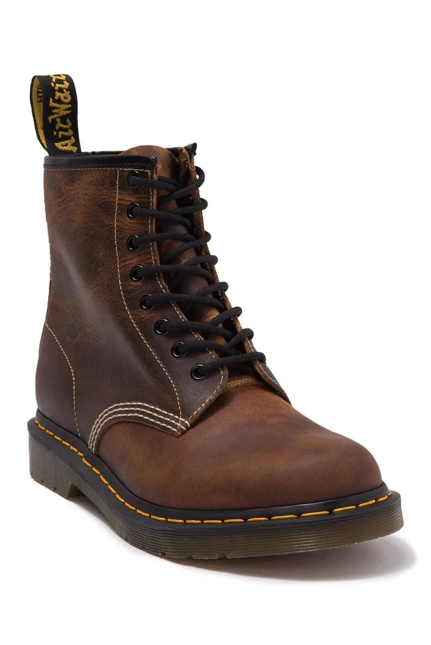 brown boot