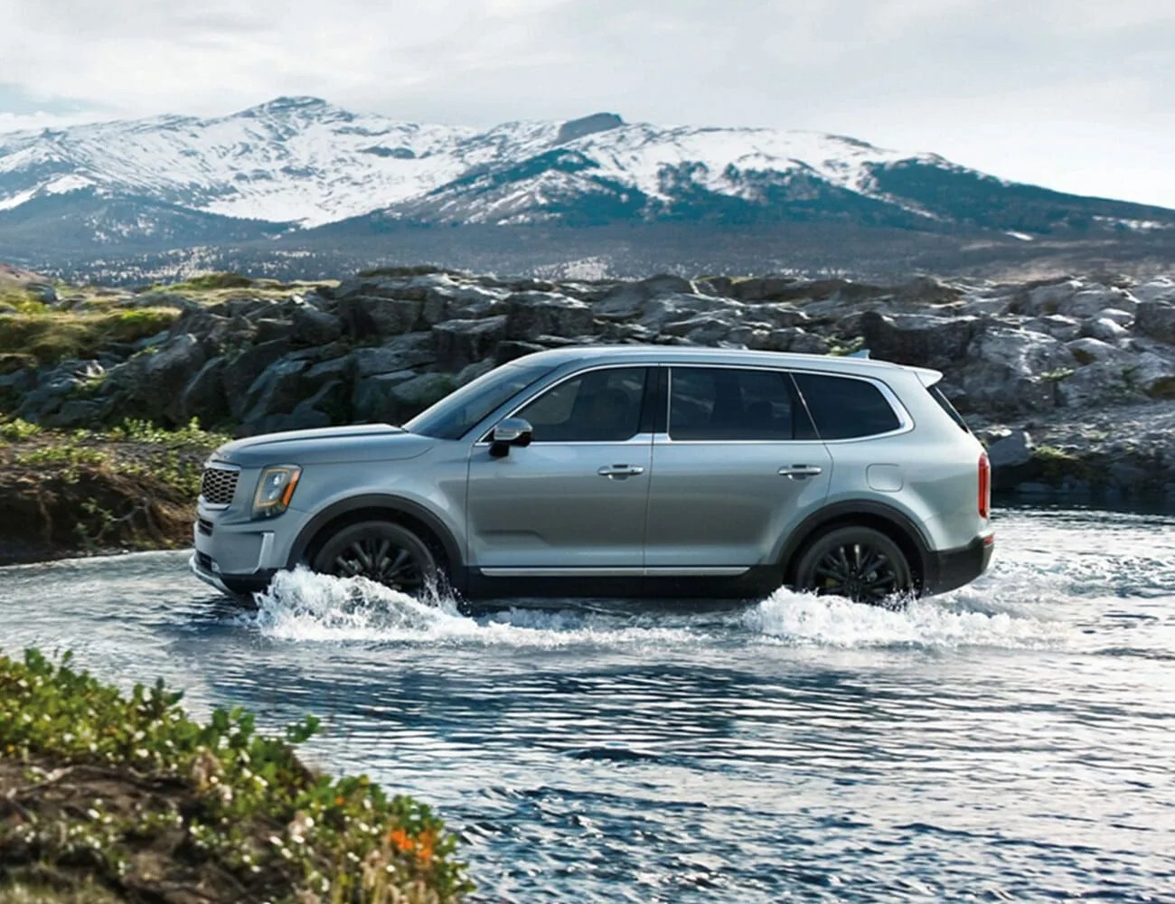 2020 kia telluride review gear patrol ambience1 slide 3