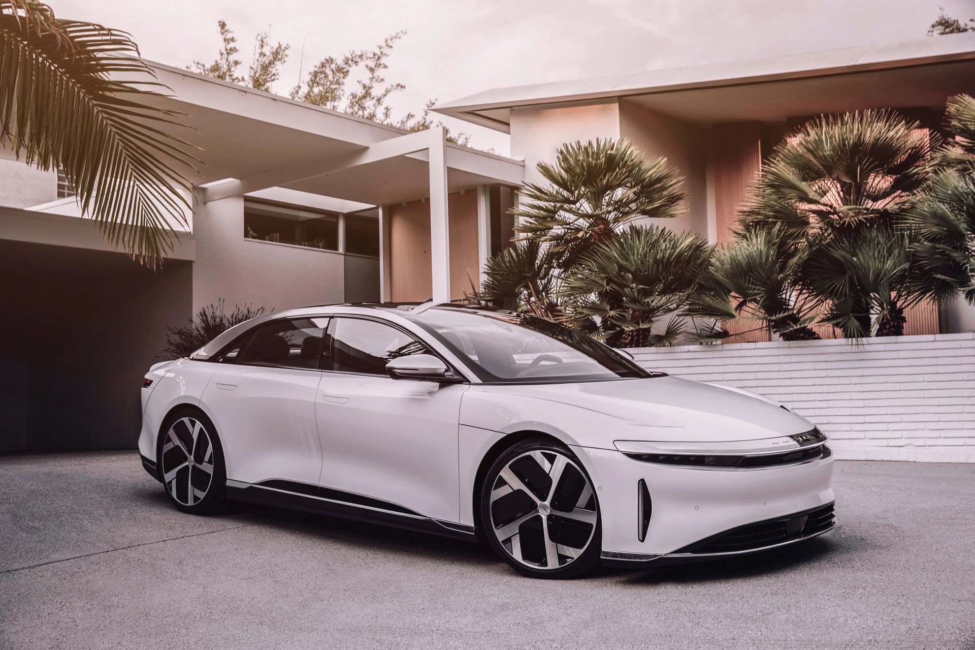 lucid air