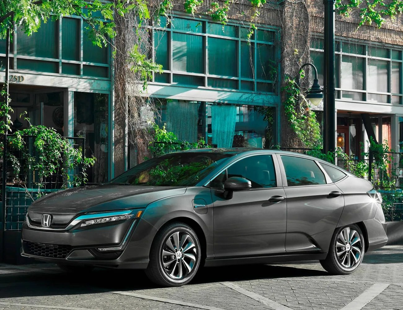honda clarity ev gear patrol