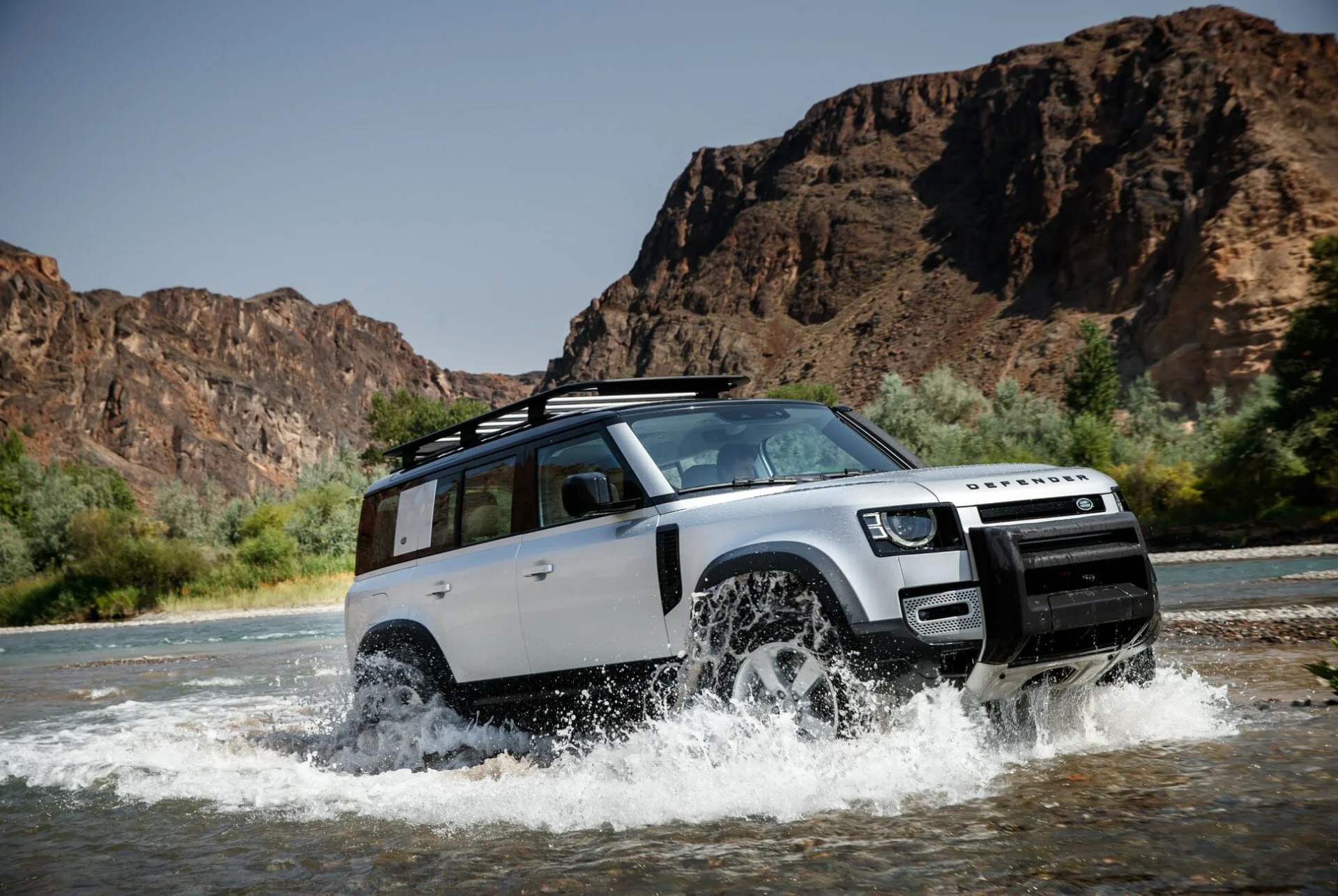 land rover defender gear patrol exterior action slide 20
