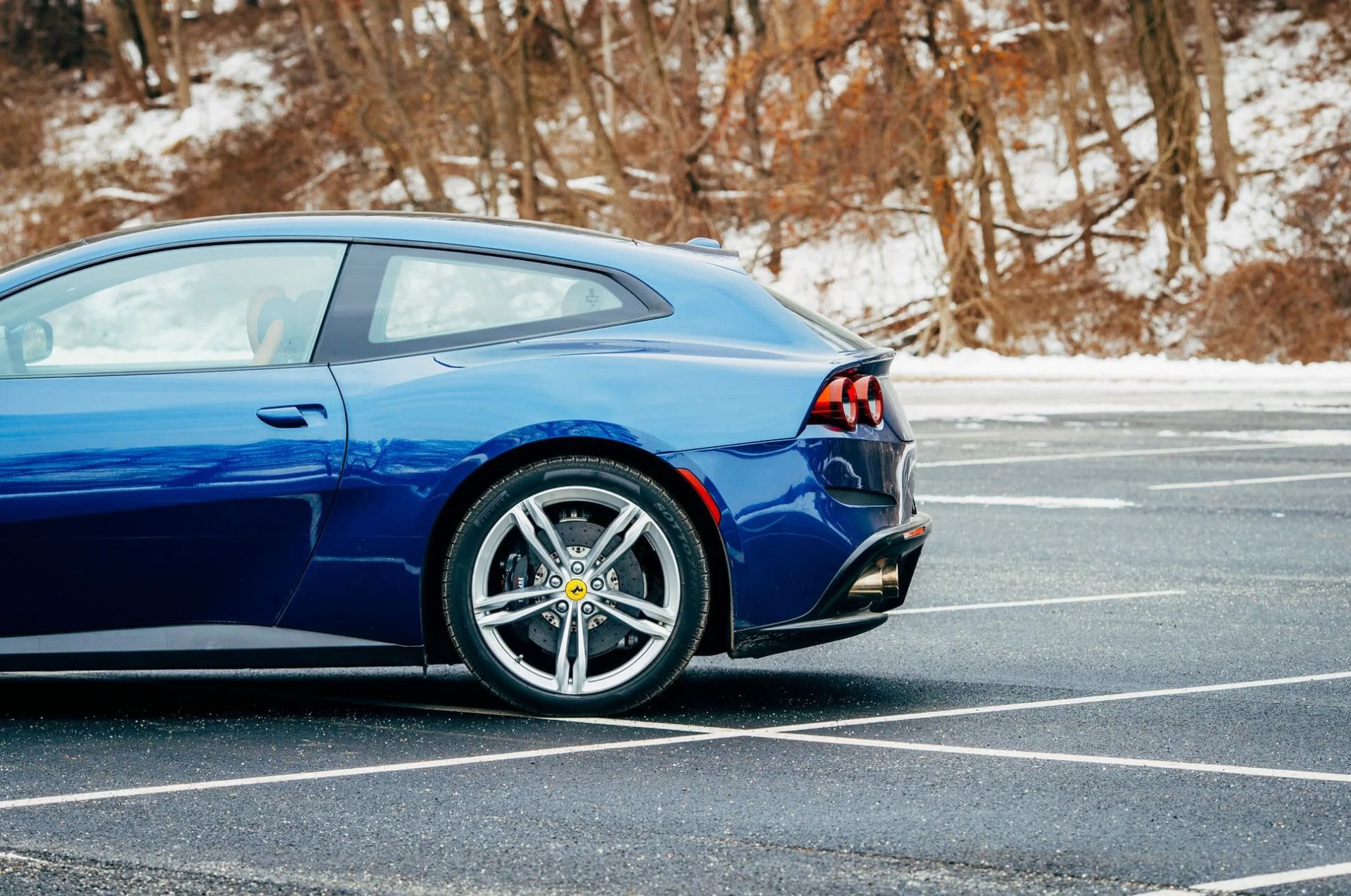 m2w ferrari gtc4 lusso gear patrol 5